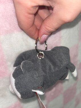 Ty Beanie Baby Puppy Dog Keychain Plush Gray White Blue Eyes husky dog lover